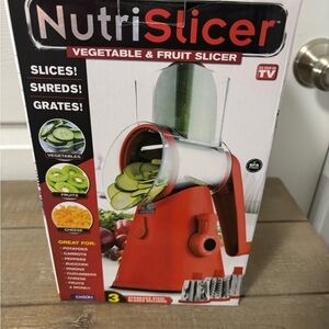 Red Vegetable & Fruit Slicer